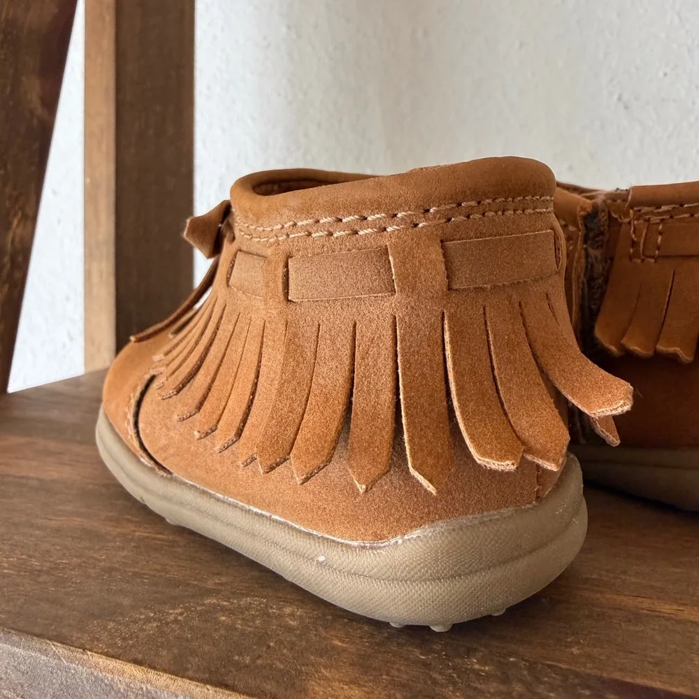 Carter's Every Step Baby Moccasin Size 3M Fringe‎ Boots Brown Hook & Loop S